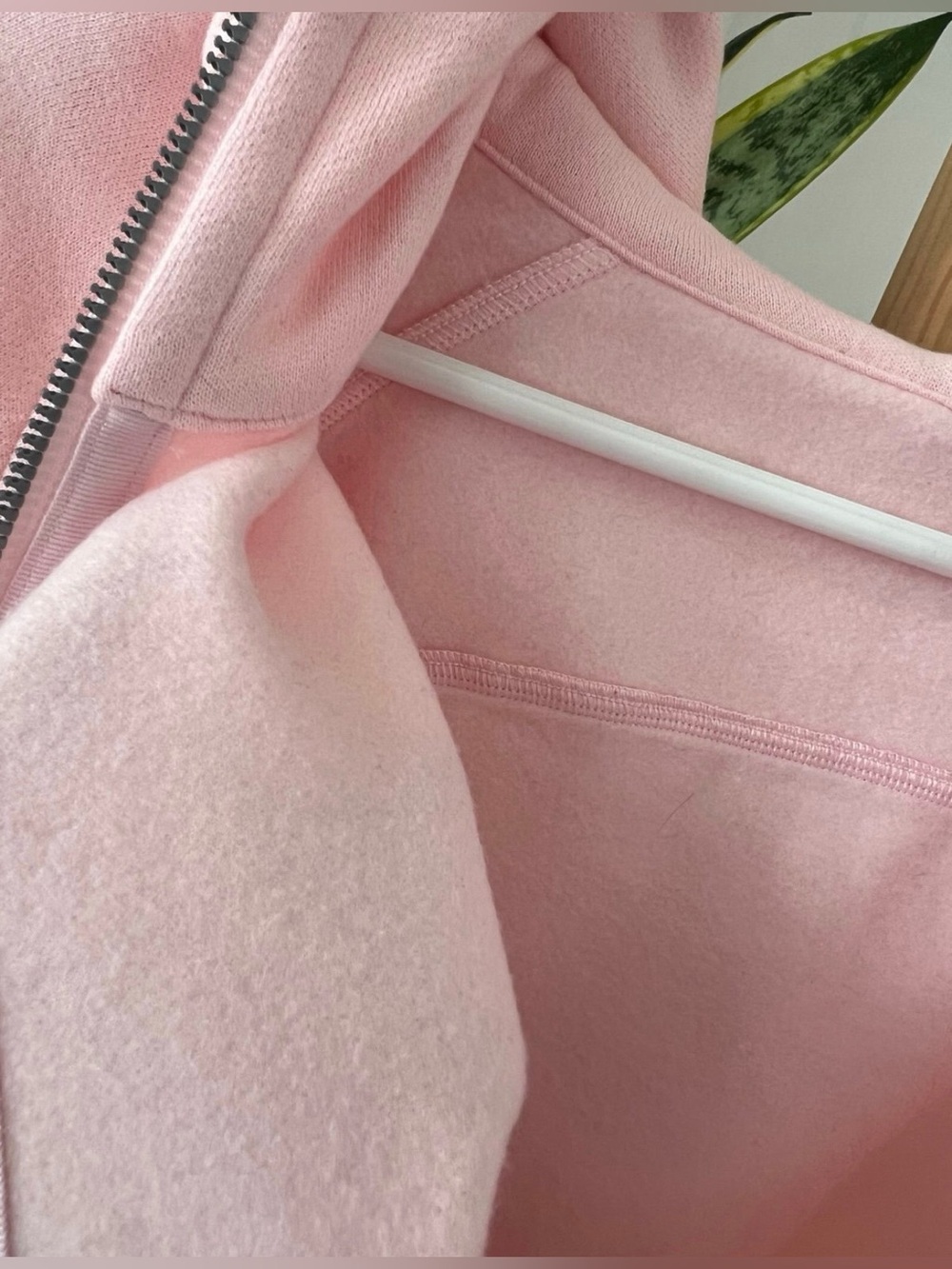 Lululemon Scuba Oversized Full-Zip Hoodie Strawberry Milkshake M/L - Picture 6 of 6